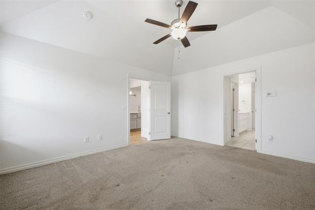 5509 Santa Lucia Drive, Mustang, OK 73064