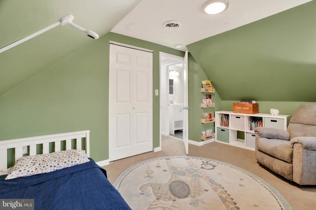 11 COUNTRY CLUB DR, Glen Burnie, MD 21060