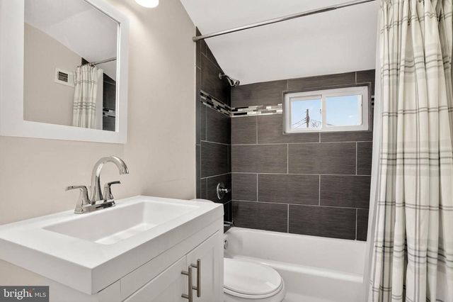 11 COUNTRY CLUB DR, Glen Burnie, MD 21060