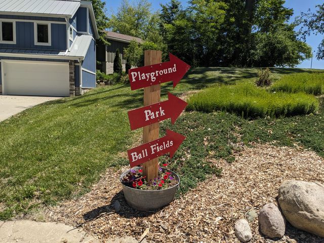 816 & 820 E Indiana Circle, New Buffalo, MI 49117