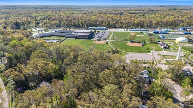 816 & 820 E Indiana Circle, New Buffalo, MI 49117