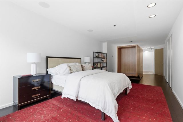 9 W Broadway 618, Boston, MA 02127