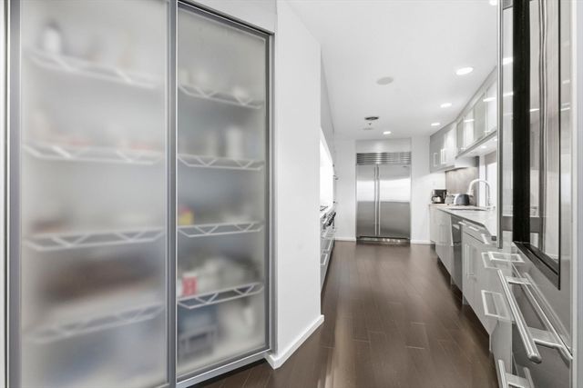 9 W Broadway 618, Boston, MA 02127