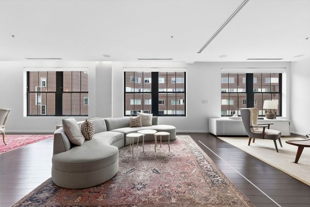 9 W Broadway 618, Boston, MA 02127