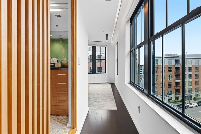 9 W Broadway 618, Boston, MA 02127