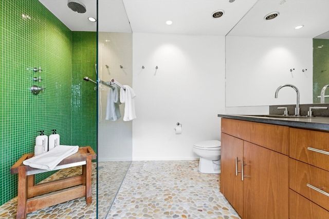 9 W Broadway 618, Boston, MA 02127