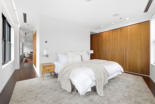 9 W Broadway 618, Boston, MA 02127