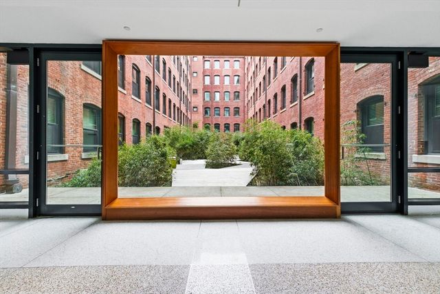 9 W Broadway 618, Boston, MA 02127