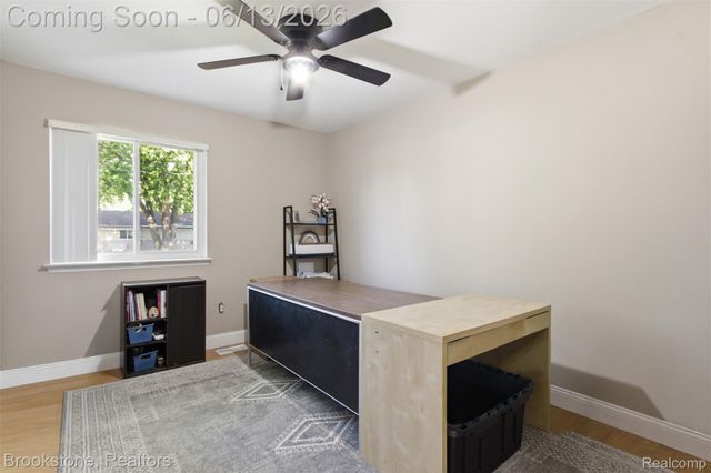 520 May Road, Rochester Hills, MI 48307