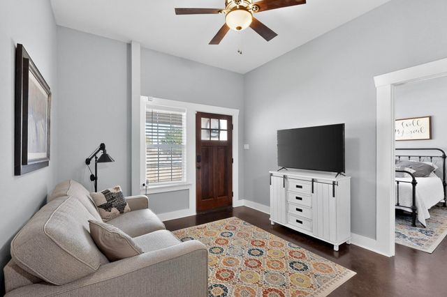 2800 County Road 2905, Dodd City, TX 75438