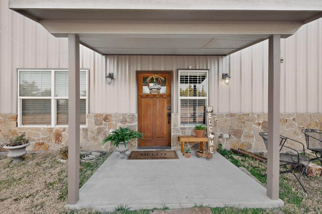 2800 County Road 2905, Dodd City, TX 75438