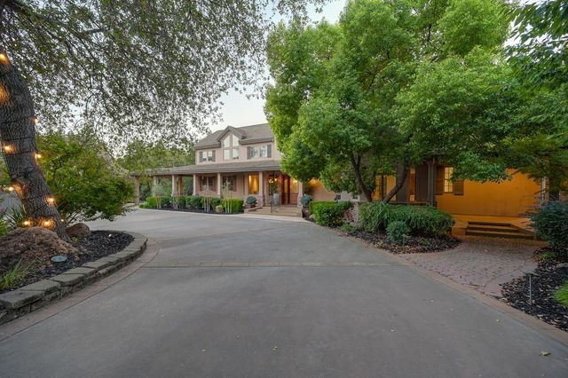 7450 Shadow Oaks Ln, Granite Bay, CA 95746