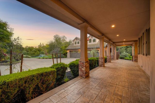 7450 Shadow Oaks Ln, Granite Bay, CA 95746