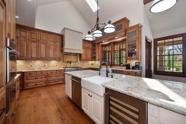 7450 Shadow Oaks Ln, Granite Bay, CA 95746