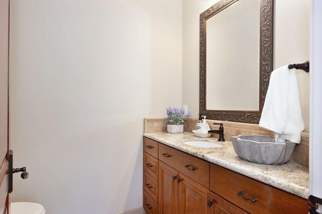 7450 Shadow Oaks Ln, Granite Bay, CA 95746