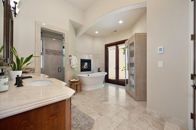 7450 Shadow Oaks Ln, Granite Bay, CA 95746