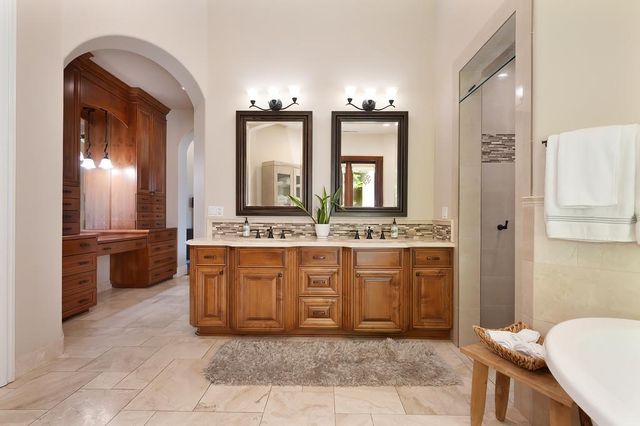 7450 Shadow Oaks Ln, Granite Bay, CA 95746