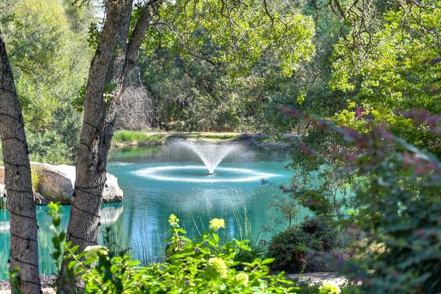 7450 Shadow Oaks Ln, Granite Bay, CA 95746