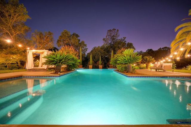 7450 Shadow Oaks Ln, Granite Bay, CA 95746