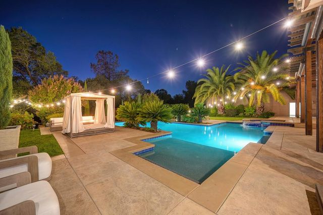 7450 Shadow Oaks Ln, Granite Bay, CA 95746