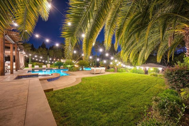 7450 Shadow Oaks Ln, Granite Bay, CA 95746