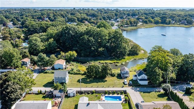 80 Carder Road, Warwick, RI 02889