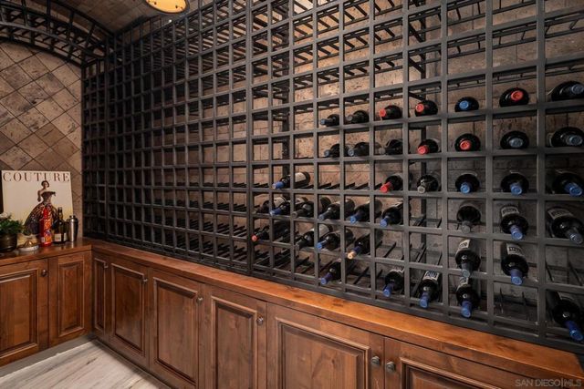 7630 Iluminado, San Diego, CA 92127