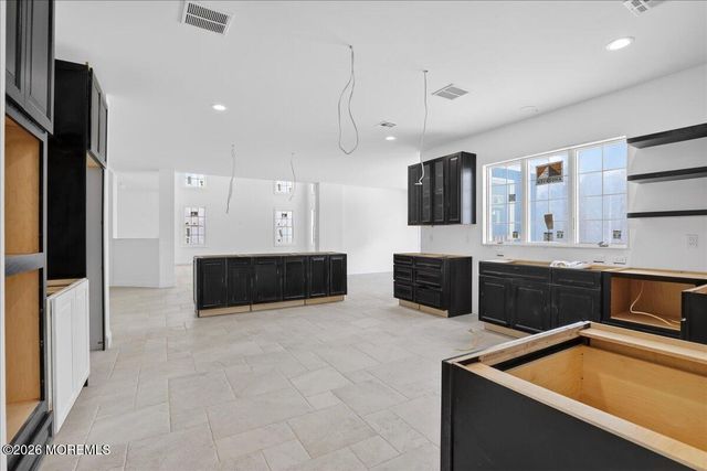 10 Cook Court, Millstone, NJ 08535