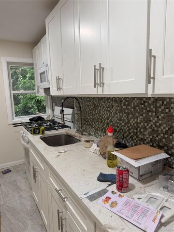 30-21 37th Street, Astoria, NY 11103