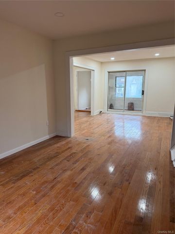 30-21 37th Street, Astoria, NY 11103