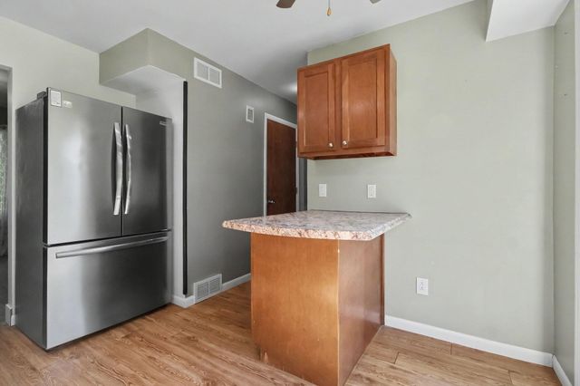 2705 Jennings Road, Whitmore Lake, MI 48189