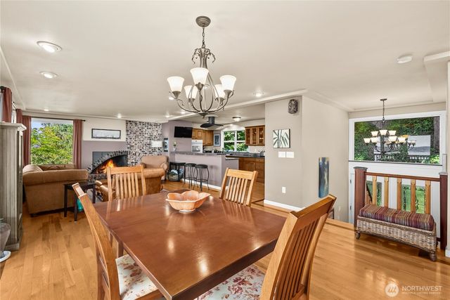 5027 Varco Road NE, Tacoma, WA 98422