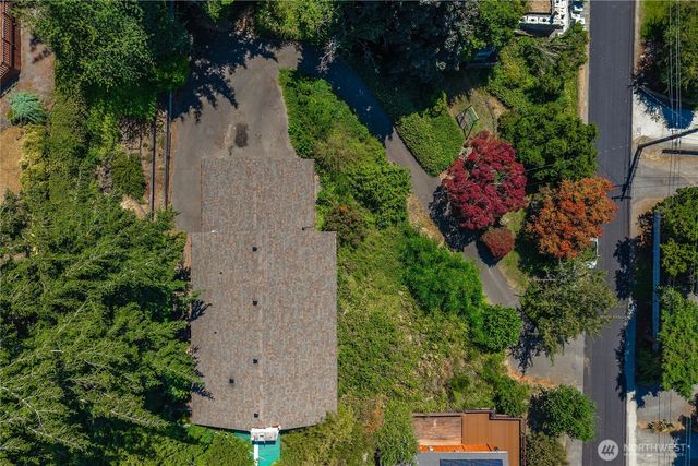 5027 Varco Road NE, Tacoma, WA 98422