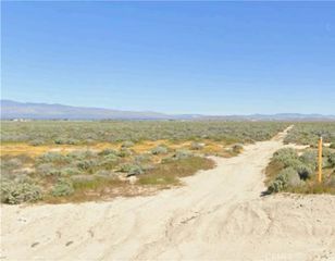 6501 Avenue C-14, Lancaster, CA 93536