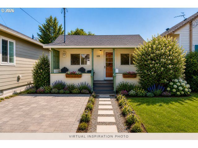 335 9TH Ave, Seaside, OR 97138