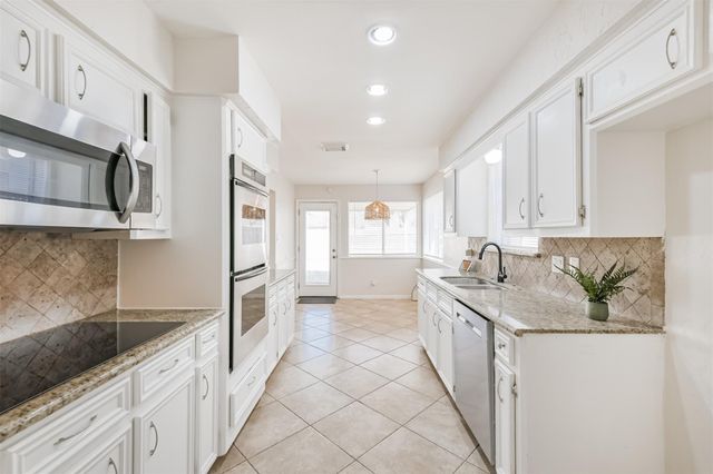 6114 Elkwood Forest Drive, Houston, TX 77088