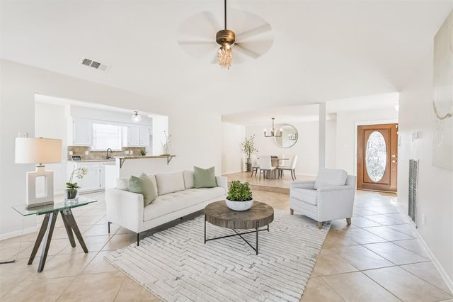 6114 Elkwood Forest Drive, Houston, TX 77088