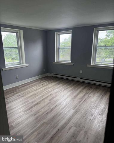 3007 LINCOLN HWY, Coatesville, PA 19320