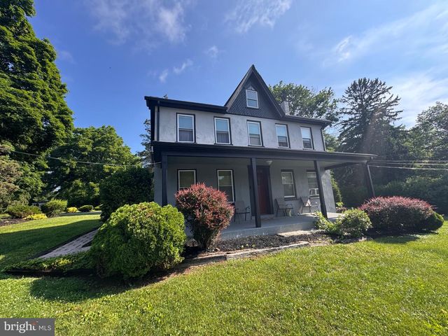 3007 LINCOLN HWY, Coatesville, PA 19320