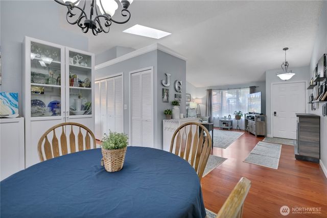 1412 33rd Avenue Ct SW, Puyallup, WA 98373