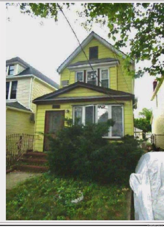 62-95 Austin Street, Rego Park, NY 11374 — exterior