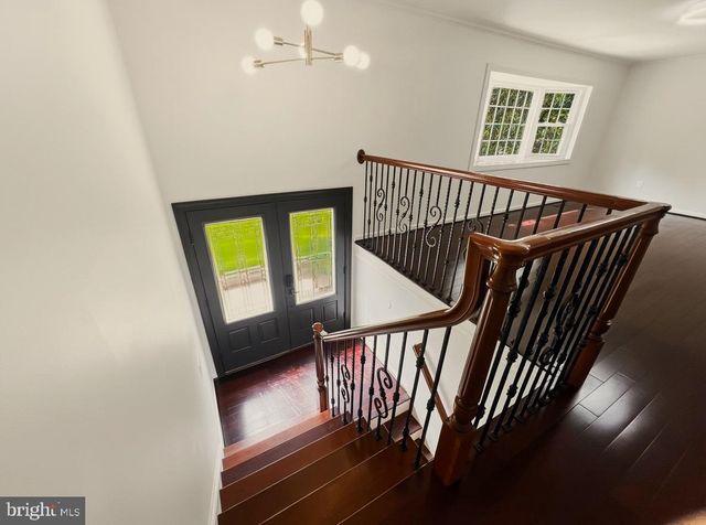 12 CLOVER HILL DR, Stafford, VA 22556