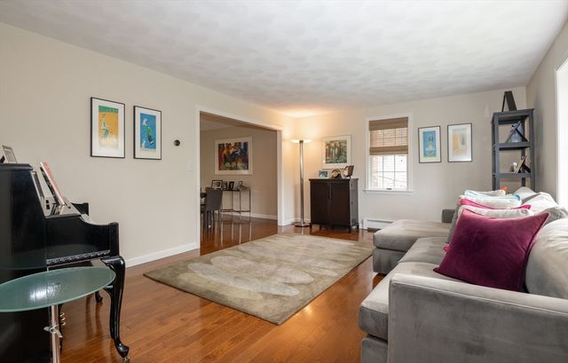 25 Ellen Road, Stoneham, MA 02180