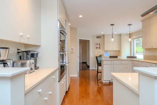 25 Ellen Road, Stoneham, MA 02180