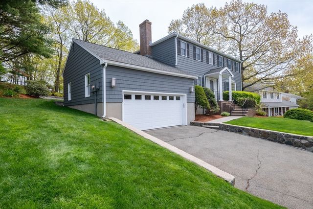 25 Ellen Road, Stoneham, MA 02180