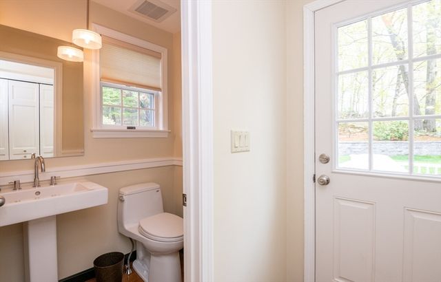 25 Ellen Road, Stoneham, MA 02180