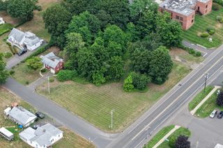 300 State Street, North Haven, CT 06473