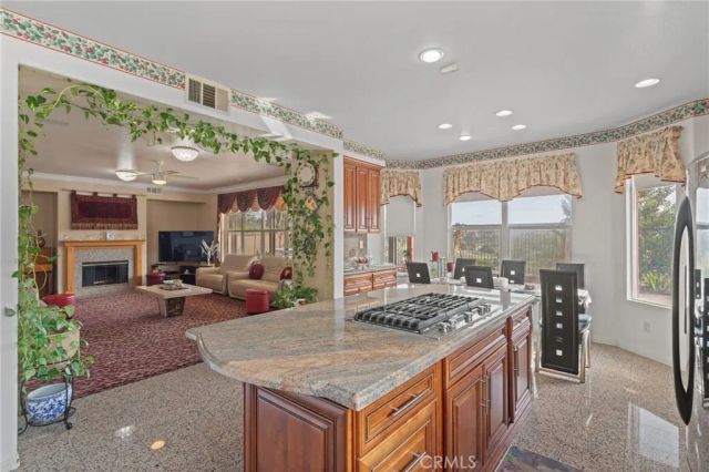 3995 Holly Springs Drive, Corona, CA 92881