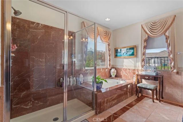 3995 Holly Springs Drive, Corona, CA 92881