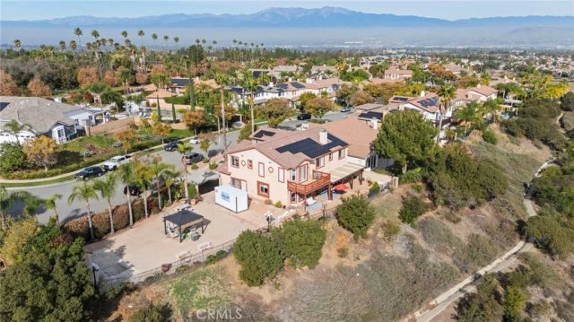 3995 Holly Springs Drive, Corona, CA 92881